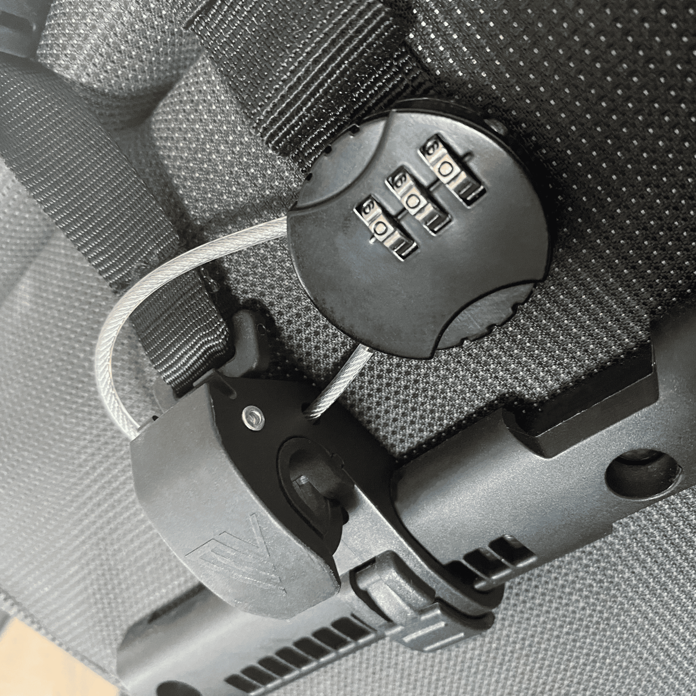 Zahlenschloss für Deine MIVELO-Fahrradtasche